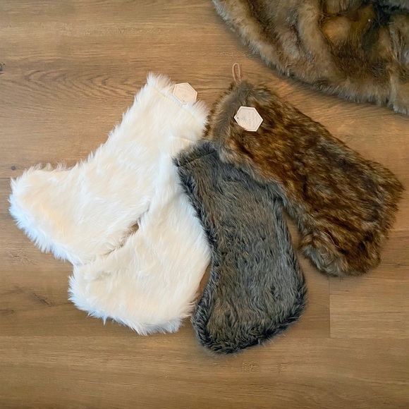 4 Faux Fur Christmas Stockings NWT